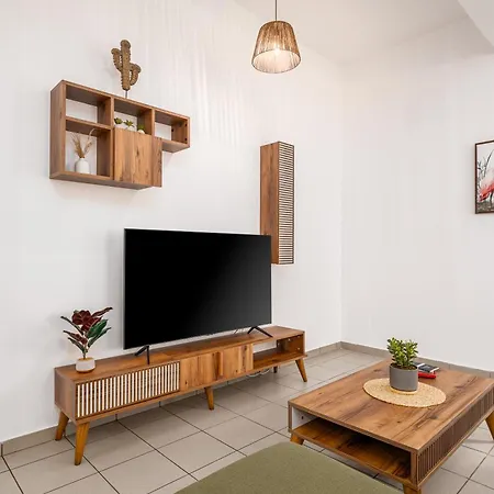 Modern In The Heart Of Apartment Kos Town