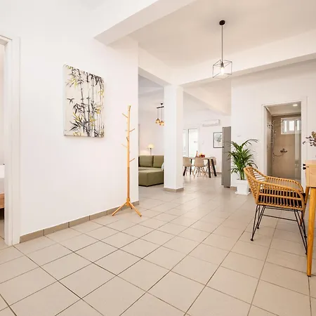 Apartment Modern In The Heart Of